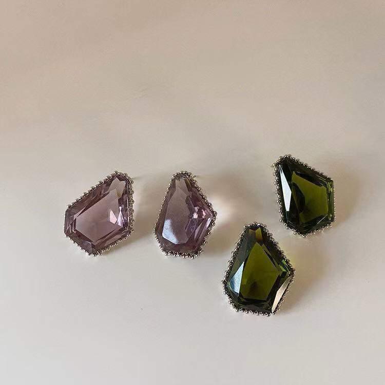 Geometric Silver Stud Earrings - Image 4