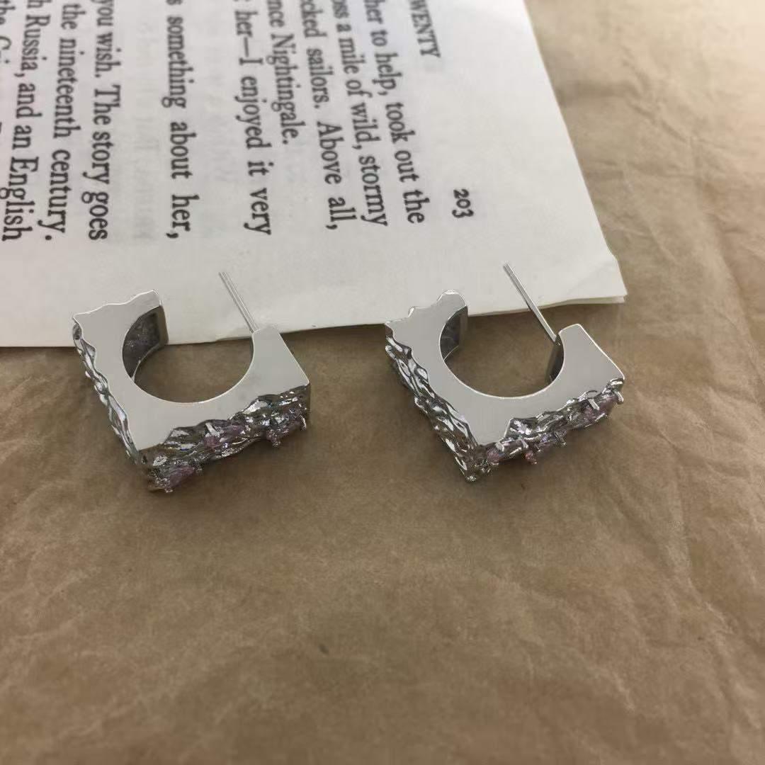 Square-Shaped Hoop Earrings with Pink Crystal Embellishments