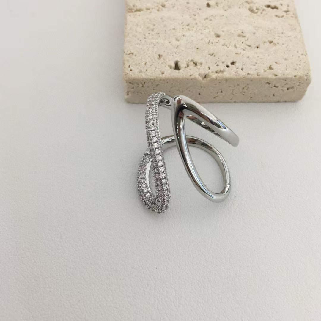 Asymmetrical Abstract Swirl Ring With Diamante Stones